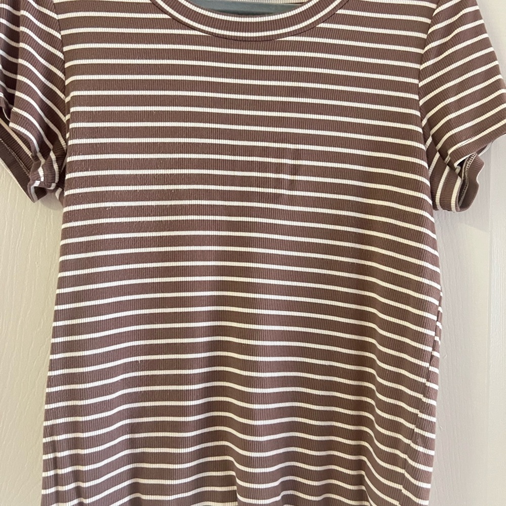 LNA Clothing short sleeve brown & white striped tee. Ribbed. VERY GUC! Size Lg. - Picture 3 of 6